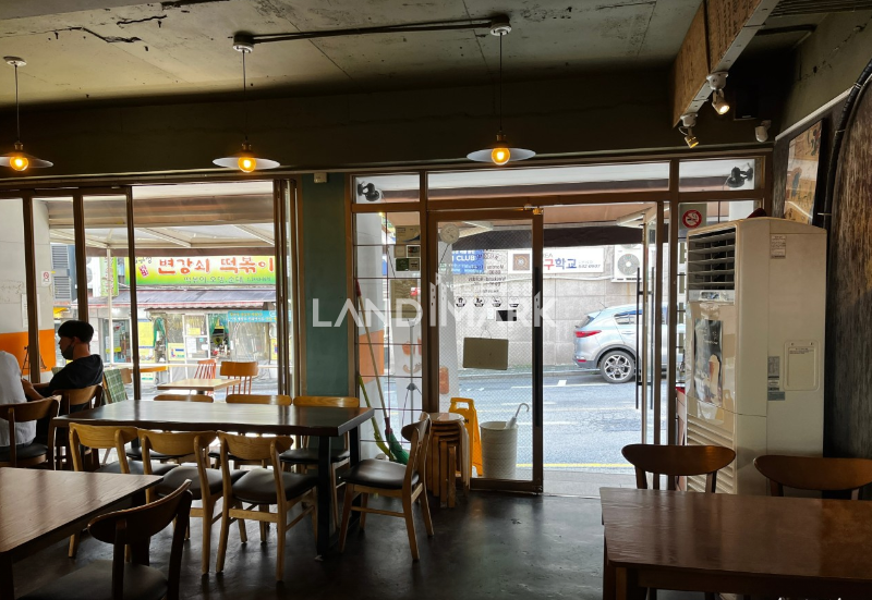 서울 강남구 논현동 논현동 먹자골목 메인 가시성 좋은 1층 매장!! 월세 매물번호 11596 사진 3