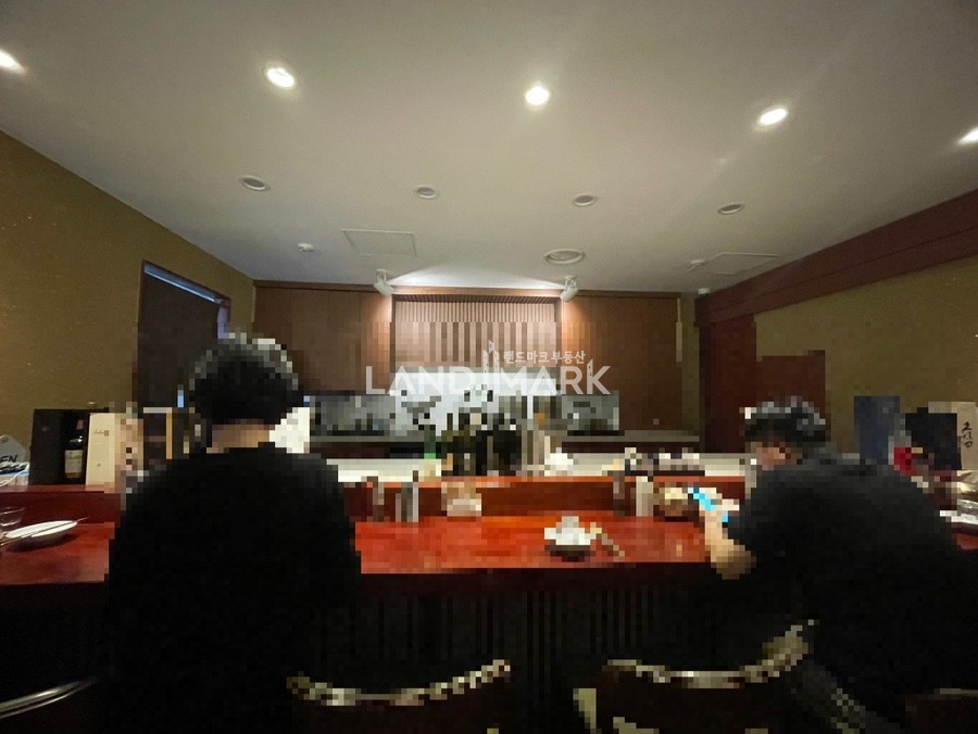 서울 서초구 서초동 교대역 초역세권 1층 식당할 좋은 자리 입니다 월세 매물번호 16158 사진 3