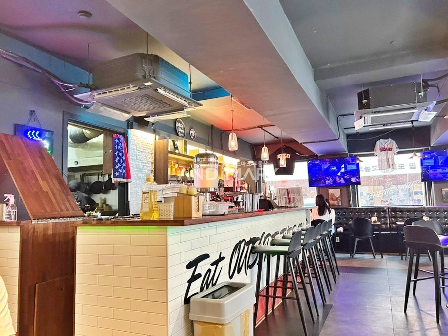 서울 강남구 대치동 유성빌딩동 선릉역 먹자골목 1층, 점심저녁 유동인구 A급 월세 매물번호 14841 사진 2