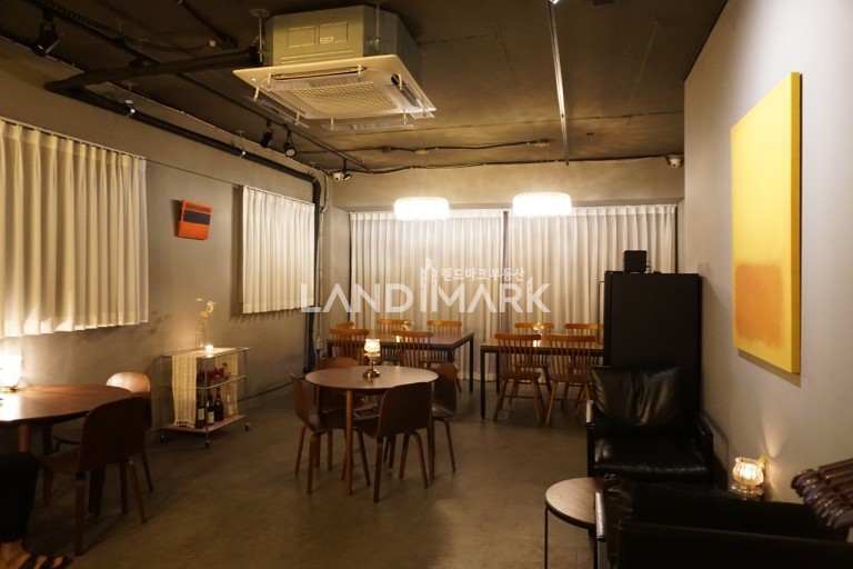 서울 강남구 신사동 ACE 신사역 메인 상권 전면 잘보이는 상가임대 입니다 월세 매물번호 16323 사진 1