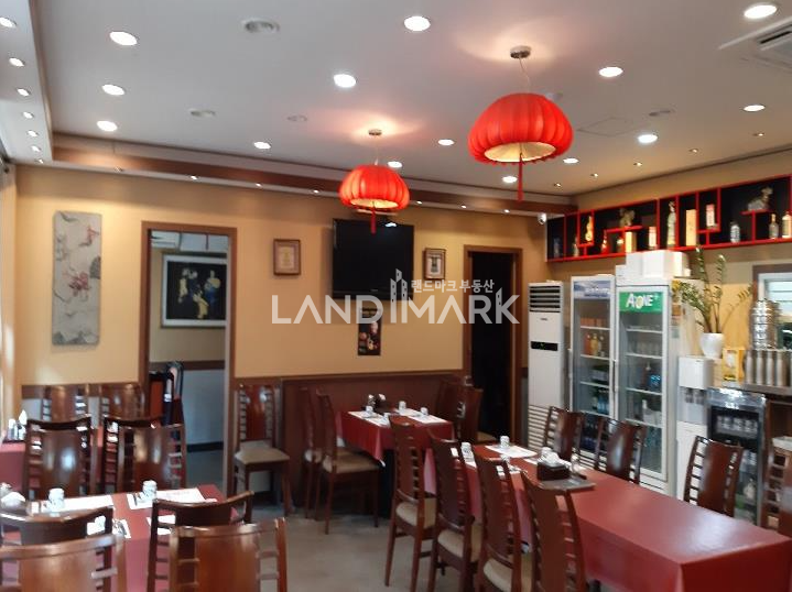 서울 강남구 신사동 압구정역 3분 초역세권 월세저렴 전면노출 좋은 1층상가 월세 매물번호 10718 사진 3