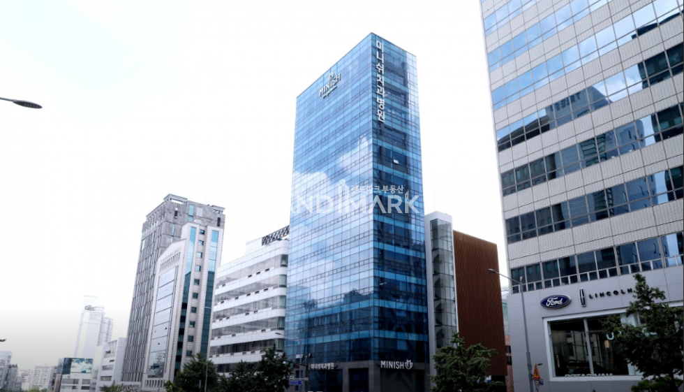 서울 강남구 논현동 미니쉬치과병원동 도산공원사거리 대로변 신축급건물 매매 매물번호 16701 사진 1
