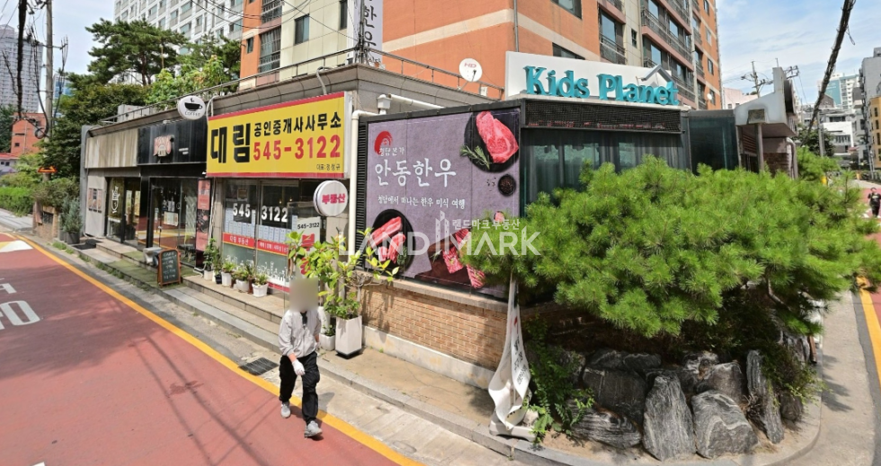 서울 강남구 청담동 청담동 무권리급 카페 가시성 좋은 1층 소형상가 월세 매물번호 16831 사진 1