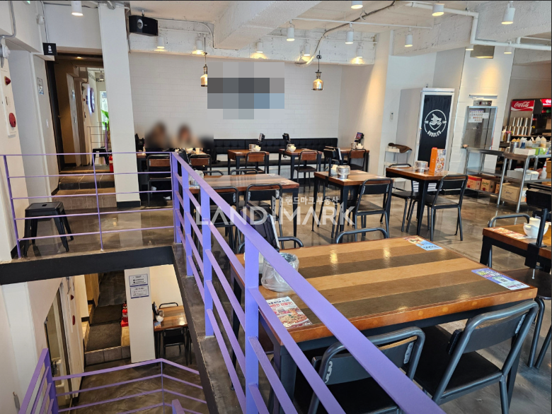 서울 강남구 역삼동 강남역 초역세권 유동폭발 메인거리 2층 3층사용 월세 매물번호 16843 사진 2