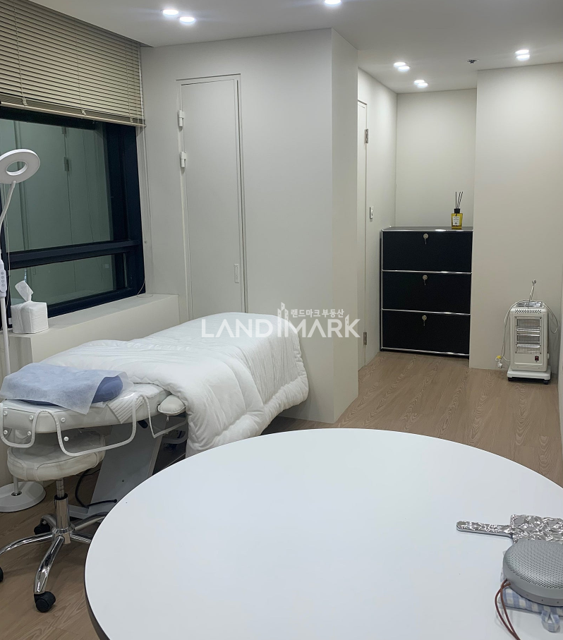 서울 강남구 역삼동 선릉 초역세권 극강 가성비 소형 사무실 또는 뷰티샵 월세 매물번호 16850 사진 2