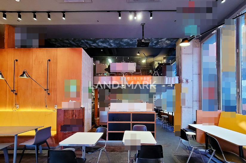 서울 강남구 역삼동 역삼동 메인상권, 1층 통유리 노출도 최강, 채광우수, 개방감 좋은 코너상가 월세 매물번호 15685 사진 1