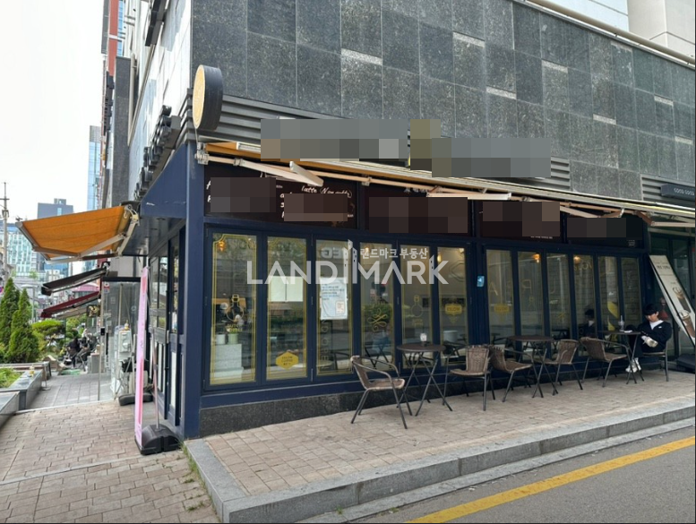 서울 강남구 역삼동 역삼푸르지오시티동 GFC블록 메인거리 코너호실 강력추천 테라스 활용가능 월세 매물번호 16862 사진 4