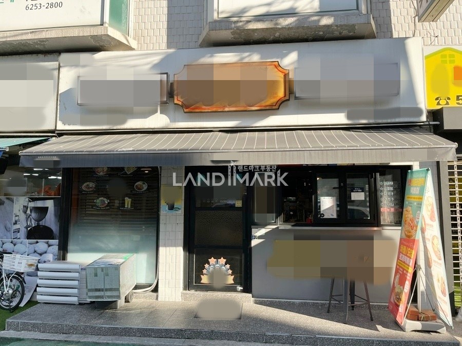서울 강남구 신사동 압구정역 도보 2분, 가시성 좋은 1층 상가 월세 매물번호 15970 사진 1