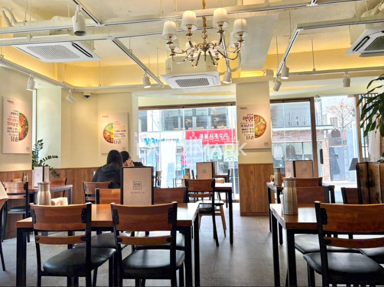서울 강남구 신사동 압구정로데오 모든업종가능한 전면노출 좋은 코너상가 강력추천 월세 매물번호 16996 사진 3