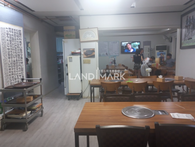 서울 송파구 방이동 방이동 귀한 전용40평 모든업종 가능한 노출 좋은 1층상가 월세 매물번호 17000 사진 1