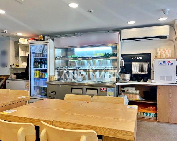 서울 강남구 논현동 언주역 깔끔한 인테리어 1층 상가 월세 매물번호 15044 사진 4