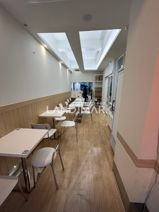 서울 강남구 역삼동 1동 역삼역 도보30초 1층 상가 노출좋고 현재 매출 최고 월세 매물번호 15936 사진 2