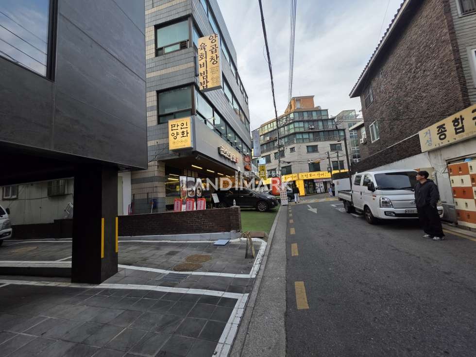 서울 강남구 역삼동 역삼역 가성비 끝판왕!!! 인테리어 최상 랜드마크 전속 강력추천 월세 매물번호 17022 사진 9